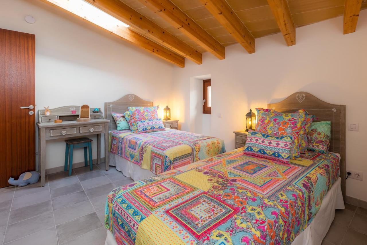 Casa Abeurador, Con Mucho Encanto En El Centro De *