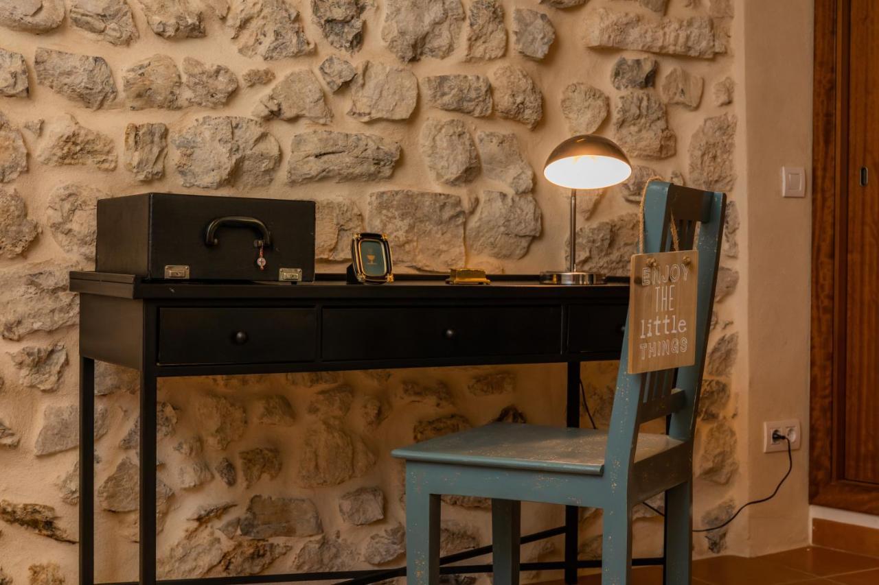 Casa Abeurador, Con Mucho Encanto En El Centro De Feriehus
